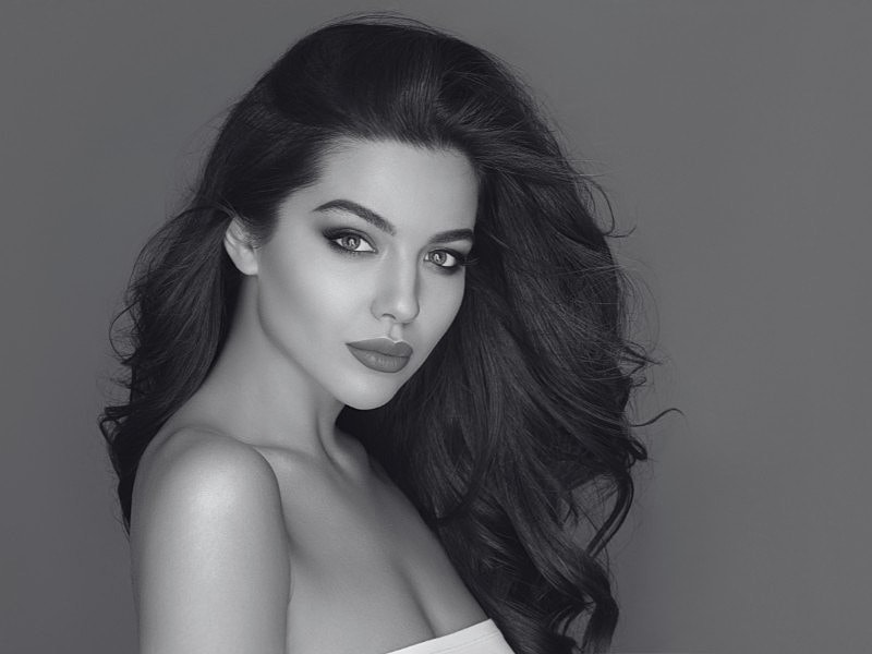 Modern Brow Lifting: Why This Facial Rejuvenation Procedure Is Trending Dr. Swonke’s Expertise in Brow Rejuvenation at Heights Plastic Surgery
