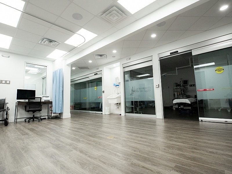 Traveling to Houston for Plastic Surgery: What Out of Town Patients Should Know